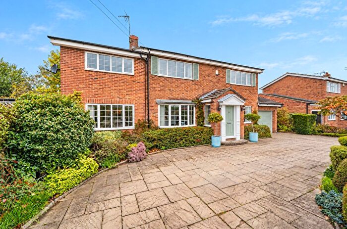 4 Bedroom Detached House For Sale In Strensall Road, Earswick, York, YO32