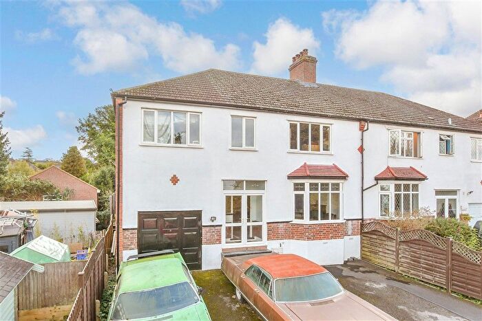 5 Bedroom Semi-Detached House For Sale In Wilmot Way, Banstead, Surrey, SM7
