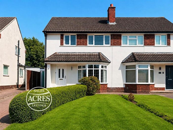 3 Bedroom Semi-Detached House For Sale In Trinity Road, Four Oaks, Sutton Coldfield, B75