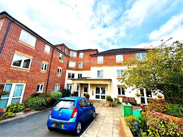 2 Bedroom Retirement Property To Rent In Retirement Flat, Highfield Lane, SO17