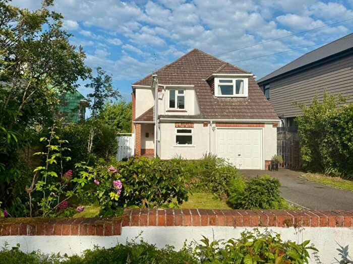 3 Bedroom Detached House To Rent In Blake Dene Road, Lilliput, Poole, BH14