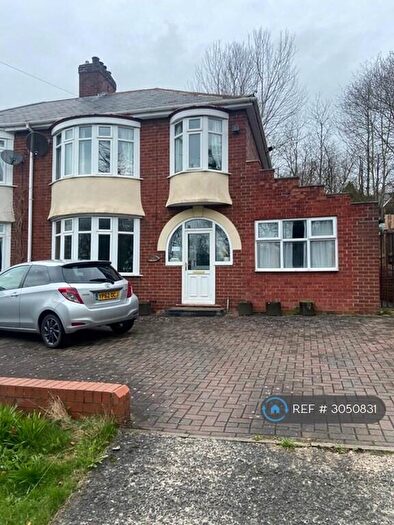5 Bedroom Semi-Detached House To Rent In Lowes Barn Bank, Durham, DH1