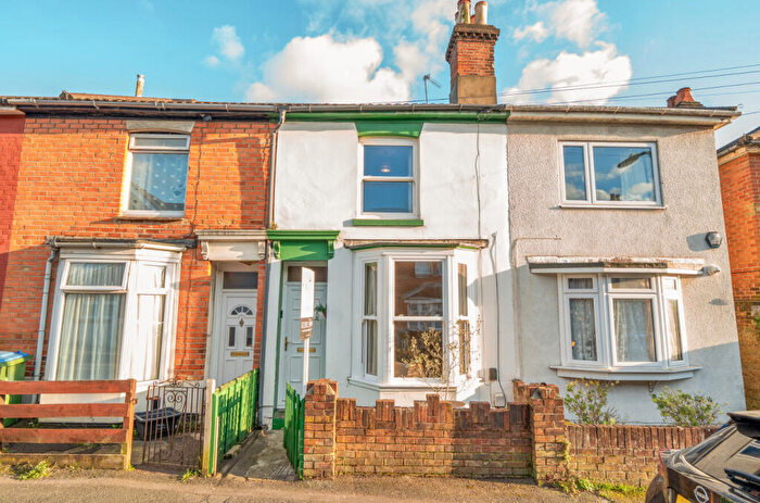 2 Bedroom Terraced House For Sale In Foundry Lane, Shirley, Southampton, Hampshire, SO15