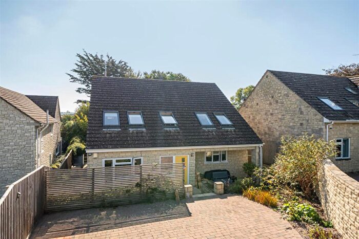 4 Bedroom Detached House For Sale In Martel Close, Broadmayne, Dorchester, DT2
