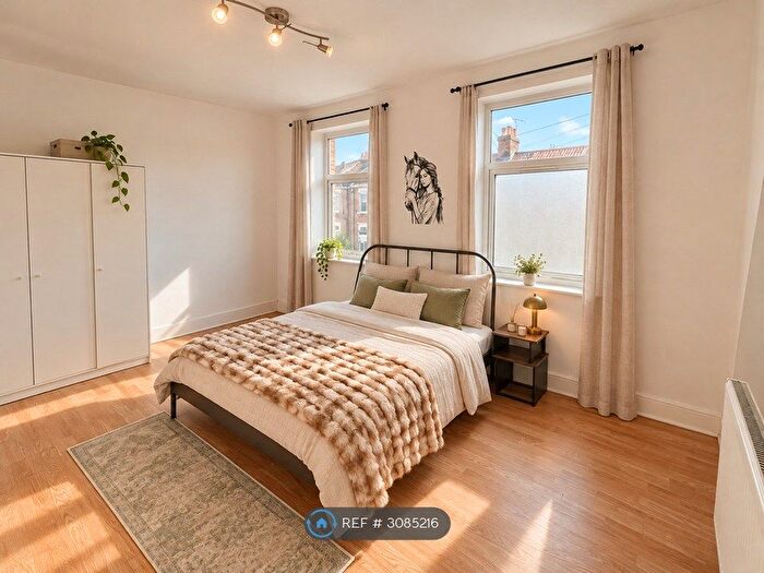 4 Bedroom Terraced House To Rent In Asplins Road, London, N17