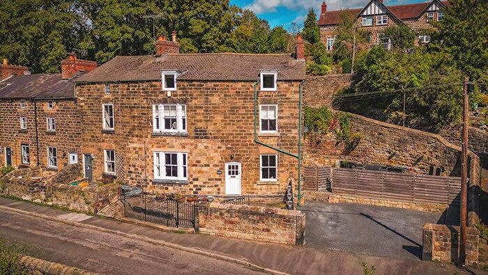 4 Bedroom End Of Terrace House For Sale In Hopping Hill, Milford, Belper, DE56
