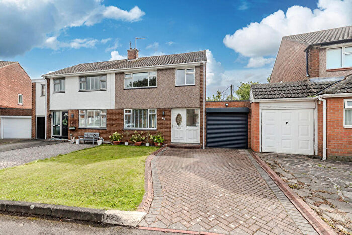 3 Bedroom Semi-Detached House For Sale In Pont View, Ponteland, Newcastle Upon Tyne, Northumberland, NE20