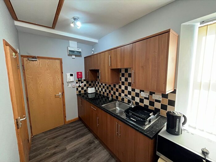 1 Bedroom Flat To Rent In King Edwards Road, Swansea, SA1