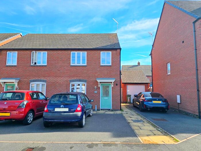 3 Bedroom Semi-Detached House To Rent In Acadamey Drive, CV21
