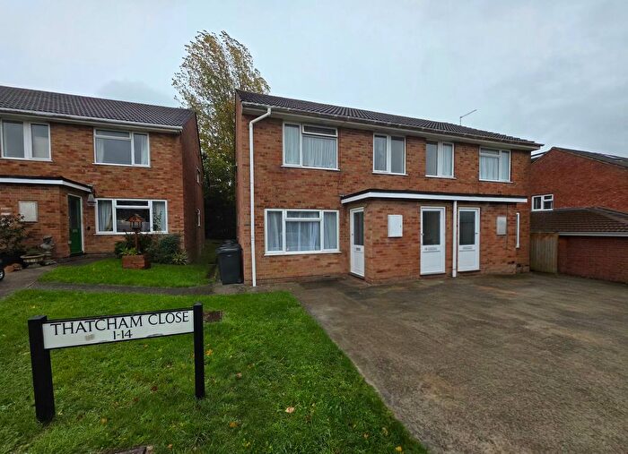 1 Bedroom Flat To Rent In Thatcham Close, Yeovil, BA21