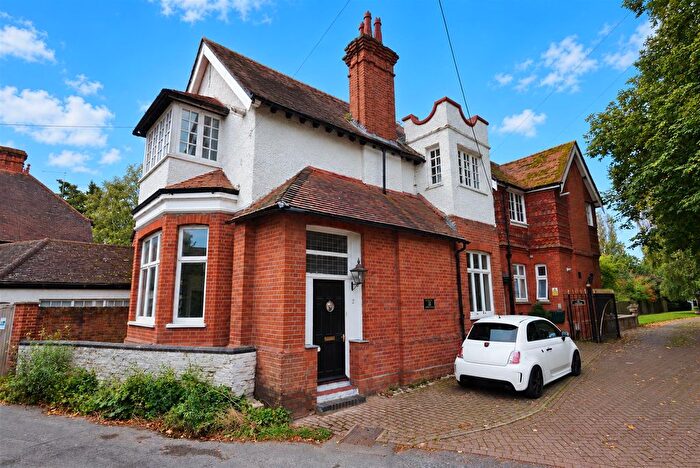1 Bedroom Flat To Rent In Main Road, East Hagbourne, OX11
