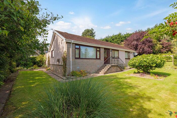 3 Bedroom Detached Bungalow For Sale In Woodmill Road, Dunfermline, KY11