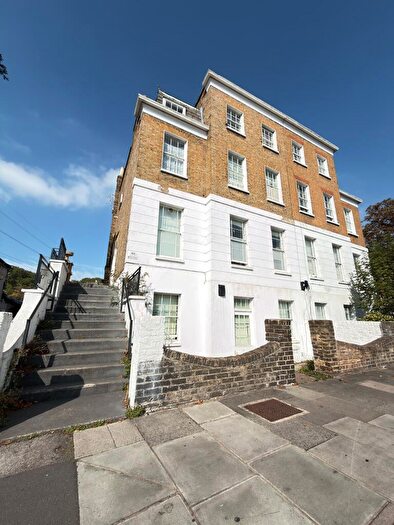 2 Bedroom Apartment To Rent In London Road, Mitcham, Merton, CR4