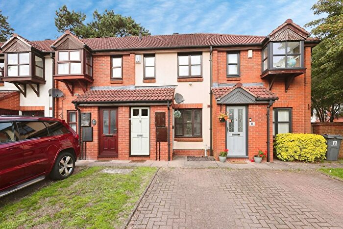 2 Bedroom Terraced House For Sale In Pinewoods, Birmingham, West Midlands, B31