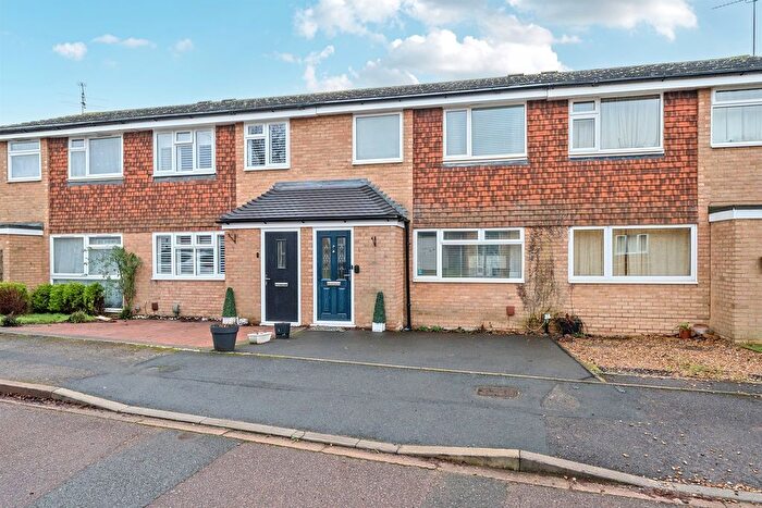 3 Bedroom Terraced House For Sale In Beaumont Close, Maidenhead, SL6