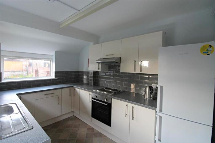 4 Bedroom Terraced House To Rent In Milton Road, Southampton, SO15