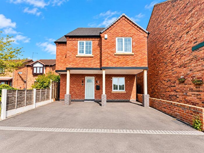3 Bedroom Property To Rent In Foundry Lane, Pelsall, WS3