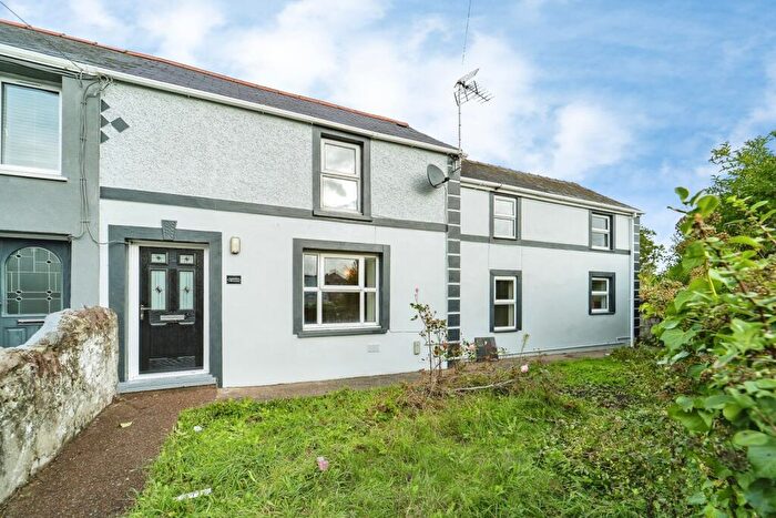 5 Bedroom Semi-Detached House For Sale In Silverstream, Hubberston, Milford Haven, Pembrokeshire, SA73