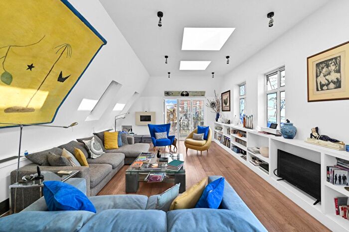 4 Bedroom Flat For Sale In Seymour Place, London, W1H