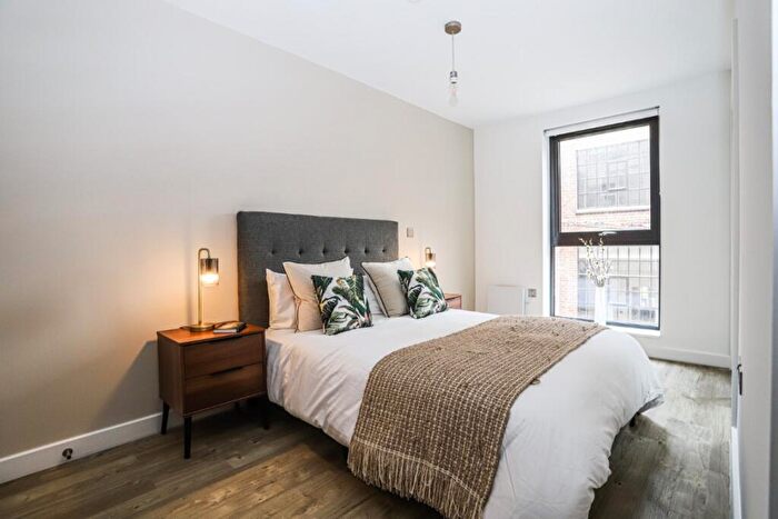 2 Bedroom Apartment To Rent In Gilders Yard, Birmingham Birmingham, B18