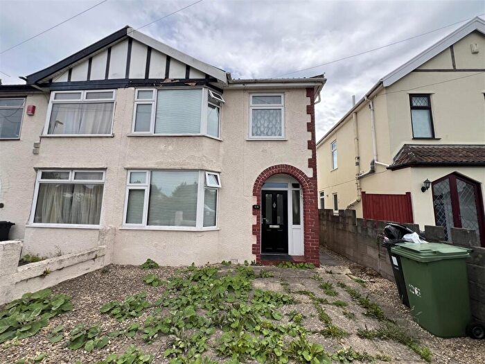 3 Bedroom Semi-Detached House To Rent In Station Road, Filton, Bristol, Bristol, Bristol, BS34