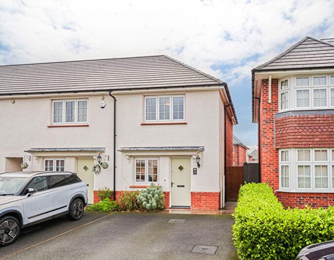 2 Bedroom End Of Terrace House For Sale In Dobson Way, Congleton, CW12
