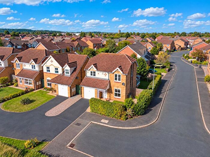 4 Bedroom Detached House To Rent In Fairway, Branston, Burton-On-Trent, DE14