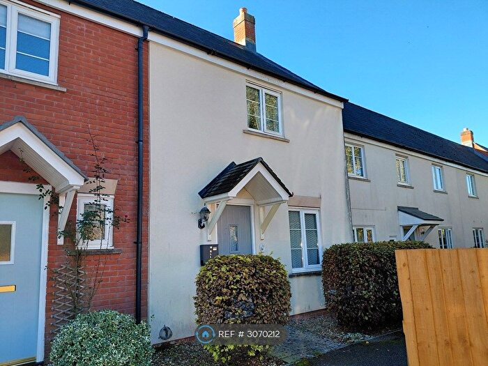 2 Bedroom Terraced House To Rent In Mill Leat, Cullompton, EX15