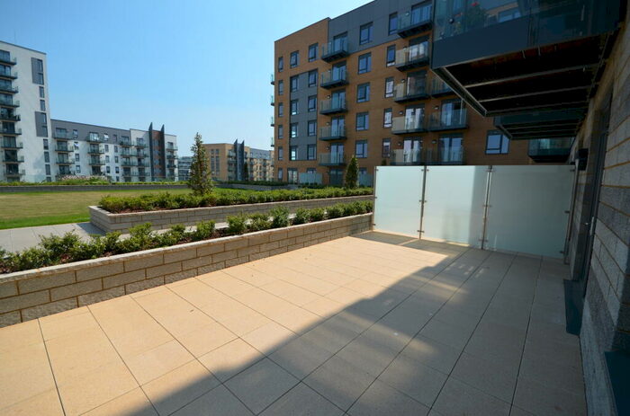 1 Bedroom Apartment To Rent In Peninsula Quay, Pegasus Way, Gillingham, ME7