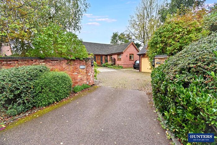 4 Bedroom Detached Bungalow For Sale In London Road, Great Glen, Leicester, LE8