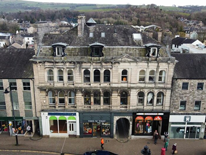 5 Bedroom Apartment For Sale In The Arches Apartments, Highgate, Kendal, LA9