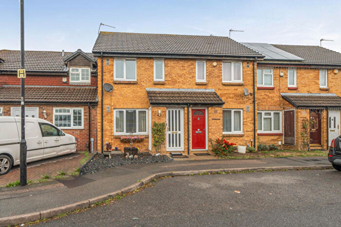 2 Bedroom Terraced House For Sale In Braemar Gardens, Slough, Berkshire, SL1