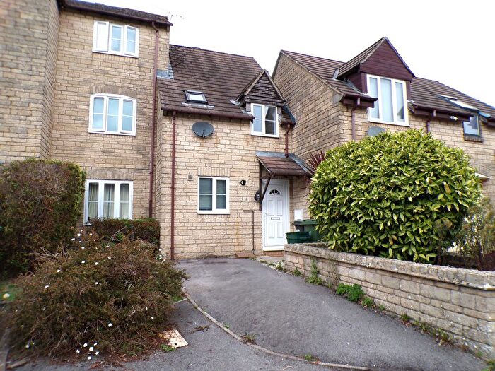 2 Bedroom Terraced House To Rent In Hill Top View, Stroud, GL6