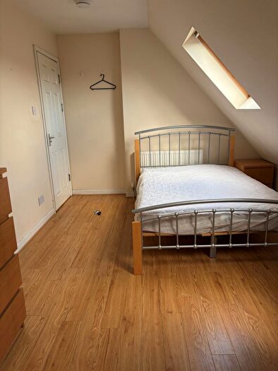 1 Bedroom House To Rent In Sir Henry Parkes Road, CV4