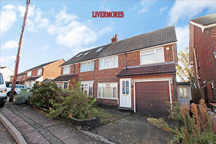 3 Bedroom Semi-Detached House For Sale In Iron Mill Place, Crayford, DA1