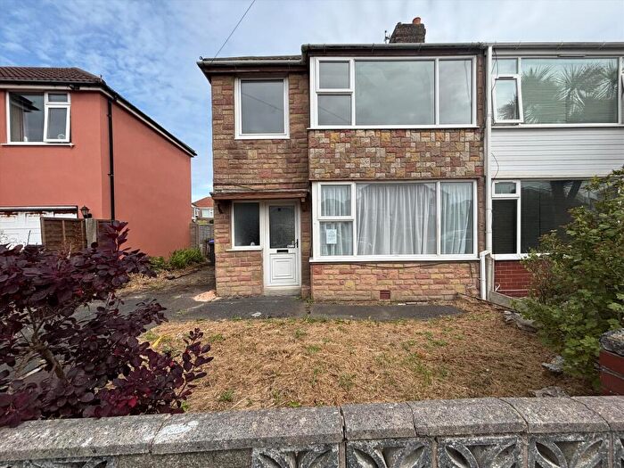 3 Bedroom Semi-Detached House For Sale In Lyddesdale Avenue, Thornton Cleveleys, FY5