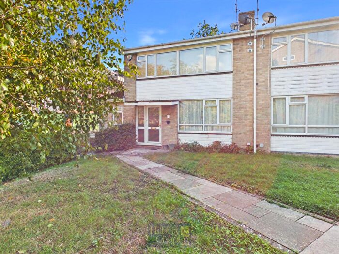 3 Bedroom Semi-Detached House For Sale In Barrington Court, Hutton, Brentwood, Essex, CM13