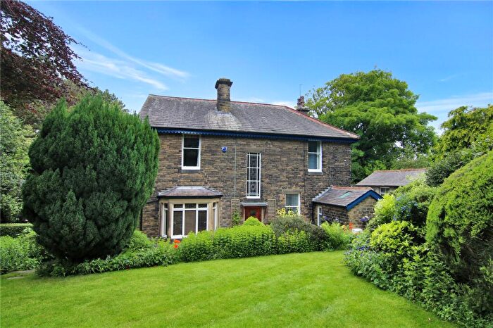 4 Bedroom Detached House For Sale In Falcon Cliffe, Steeton, BD20