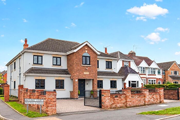 5 Bedroom Detached House For Sale In Sketchley Road, Burbage, Leicestershire, LE10