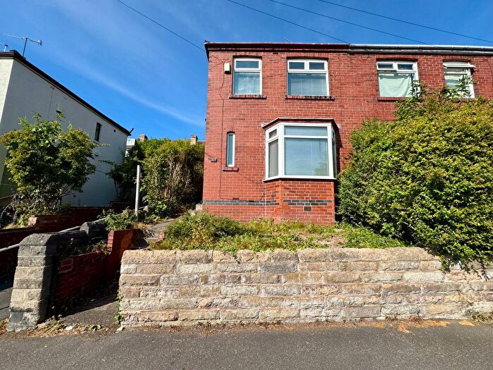 2 Bedroom Semi-Detached House For Sale In Ingram Road, Sheffield, S2