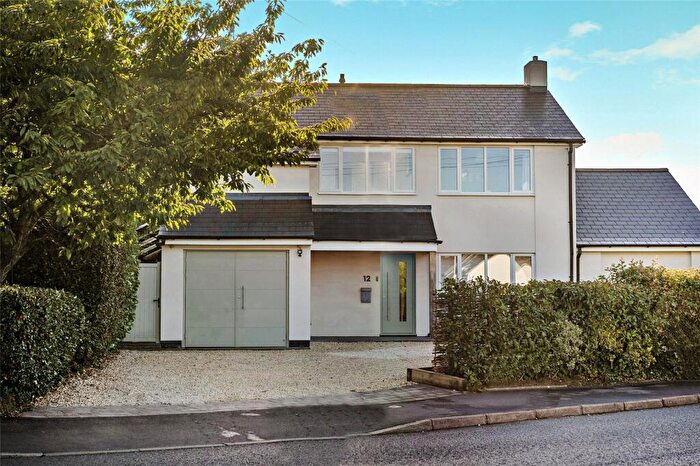 4 Bedroom Detached House For Sale In Moorend Grove, Cheltenham, Gloucestershire, GL53