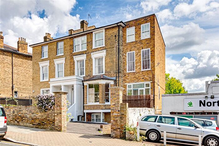 1 Bedroom Flat To Rent In Wimbledon Park Road, West Hill, SW18