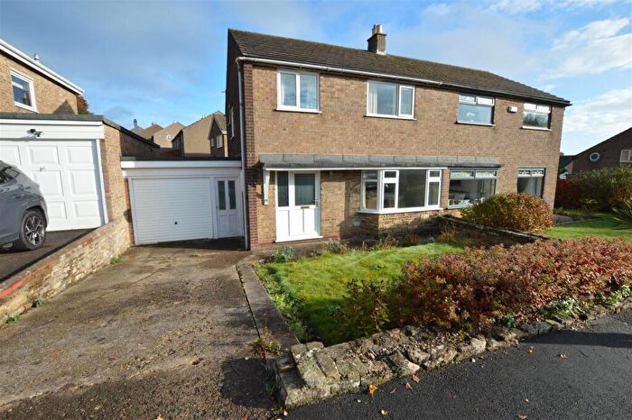 3 Bedroom Semi-Detached House For Sale In Beechfield Road, Richmond, DL10