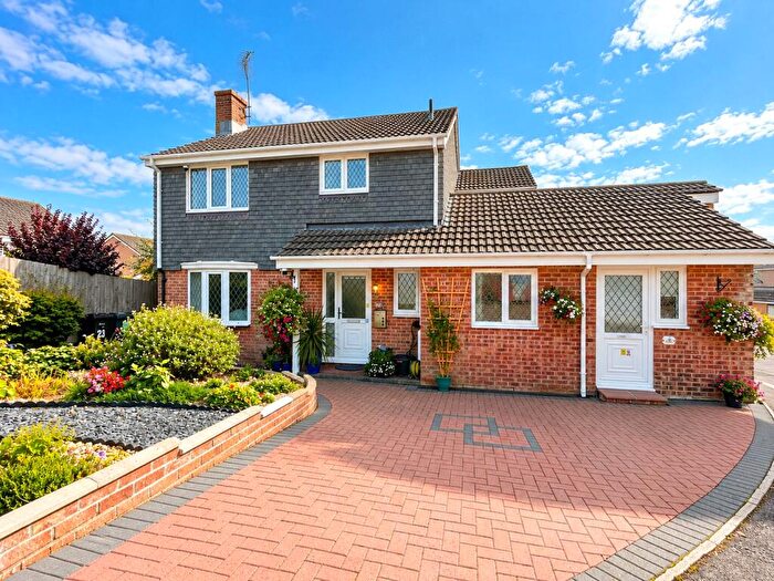 5 Bedroom Detached House For Sale In Lamorna Park, Torpoint, Cornwall, PL11