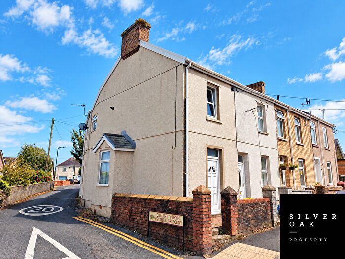 2 Bedroom End Of Terrace House To Rent In Station Road, Kidwelly, Carmarthenshire, SA17