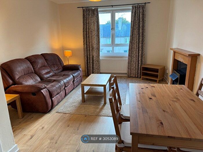 2 Bedroom Flat To Rent In Loganlea Avenue, Edinburgh, EH7