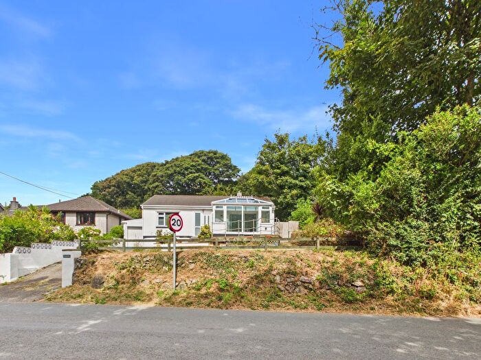 2 Bedroom Detached Bungalow For Sale In Lanner, Redruth, Spacious Bungalow, TR16