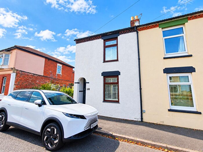 2 Bedroom End Of Terrace House For Sale In Anns Hill Road, Gosport, PO12