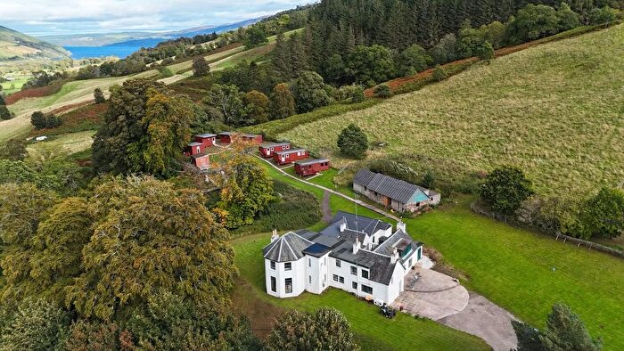5 Bedroom Detached House For Sale In Clunebeg House, Drumnadrochit, IV63