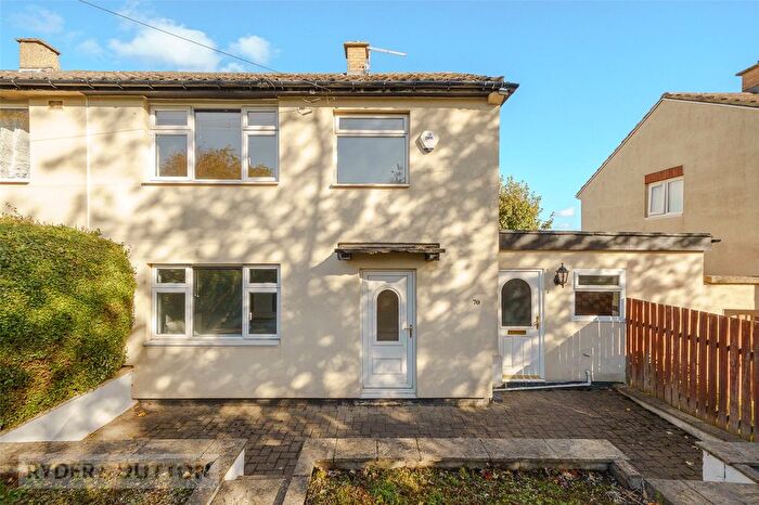 3 Bedroom Semi-Detached House For Sale In Alandale Road, Bradley, Huddersfield, HD2